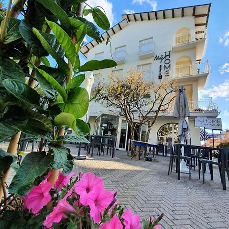 My Home Hotel ベラーリア・イジェア・マリーナ エクステリア 写真